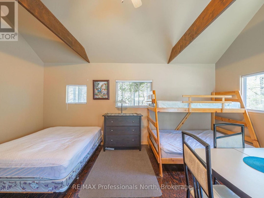 24 RELAX AVENUE, 