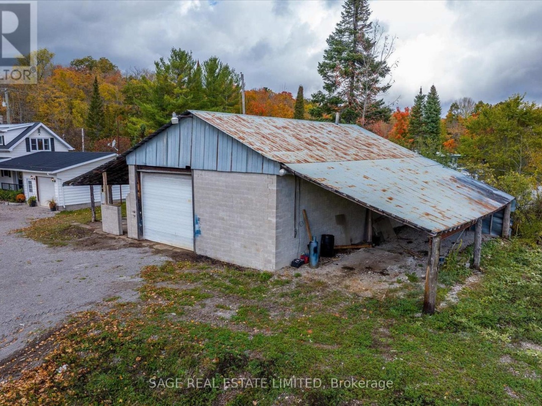510 County Road 36, Pigeon Lake