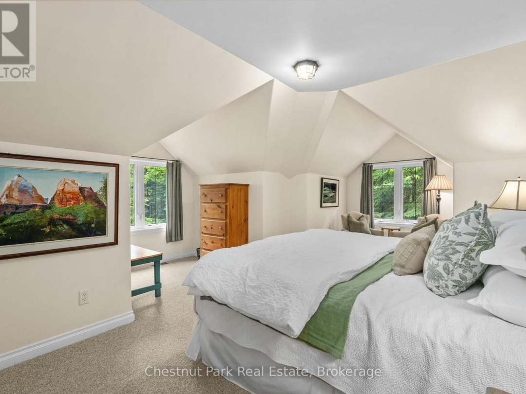 1 & 2 1230 Miriam Drive, Black Lake
