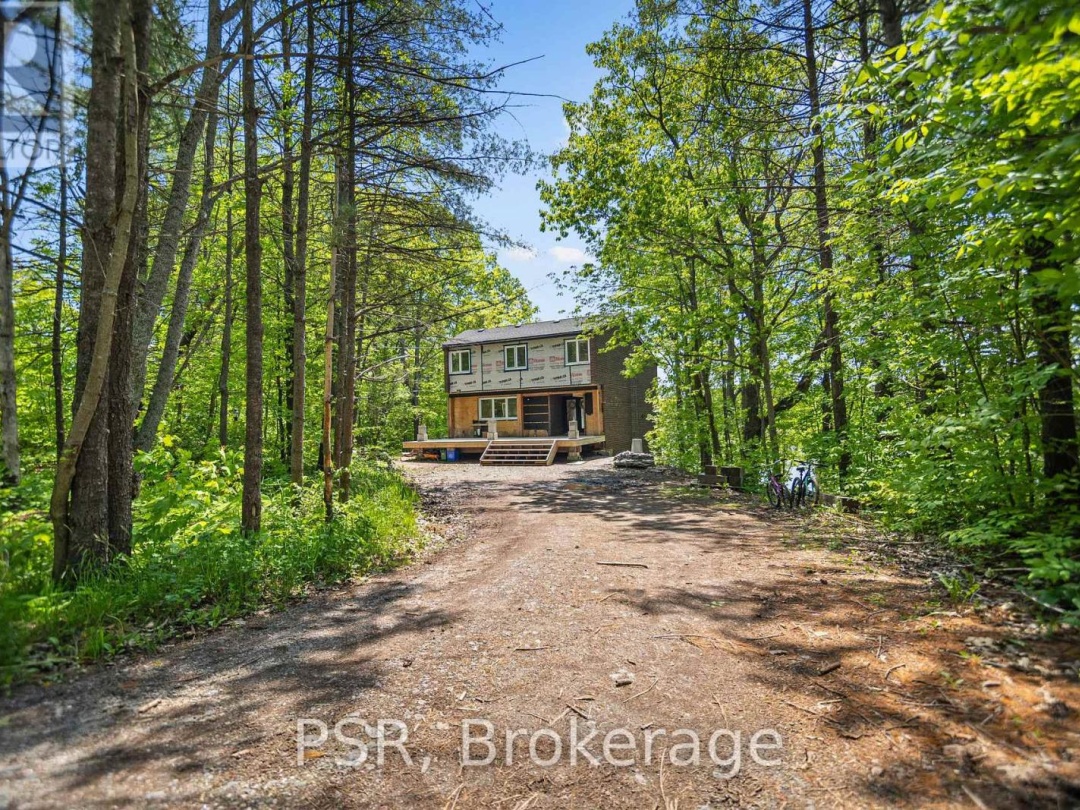 1030 S Sunset Bay Road, Lake Muskoka