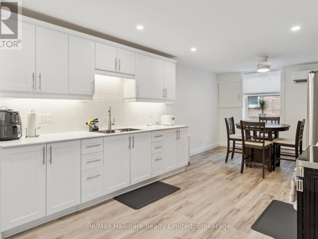14 MANITOBA STREET, 