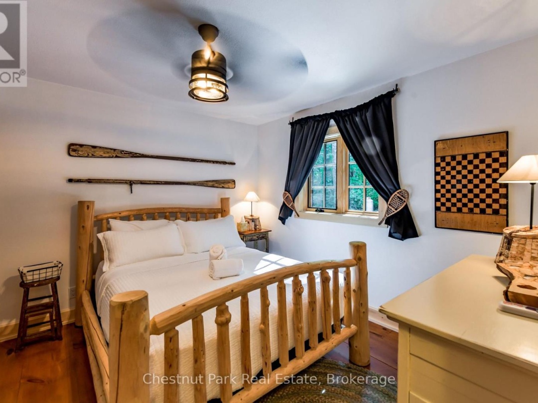 305 SALMON LAKE ROAD, 