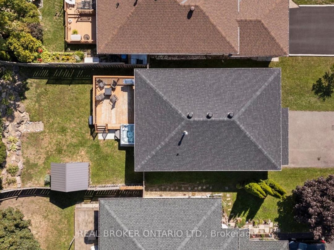 10 JORDON CRESCENT, 