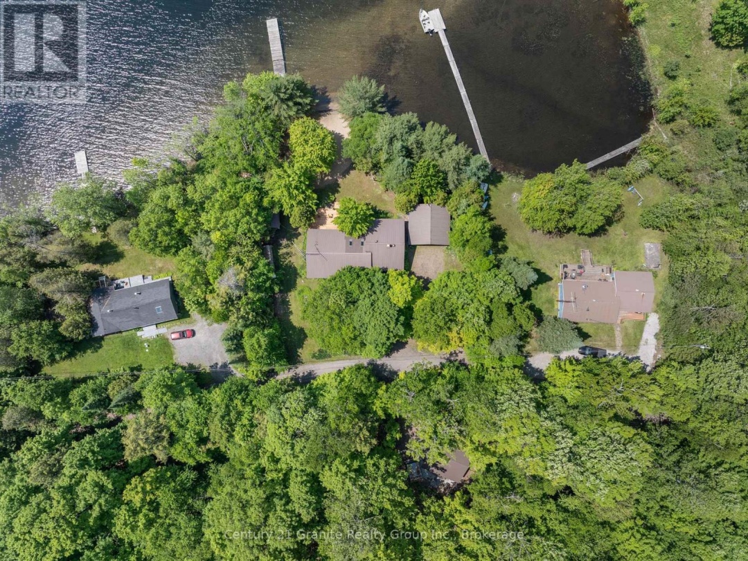 1054 THE NARROWS TRAIL, 
