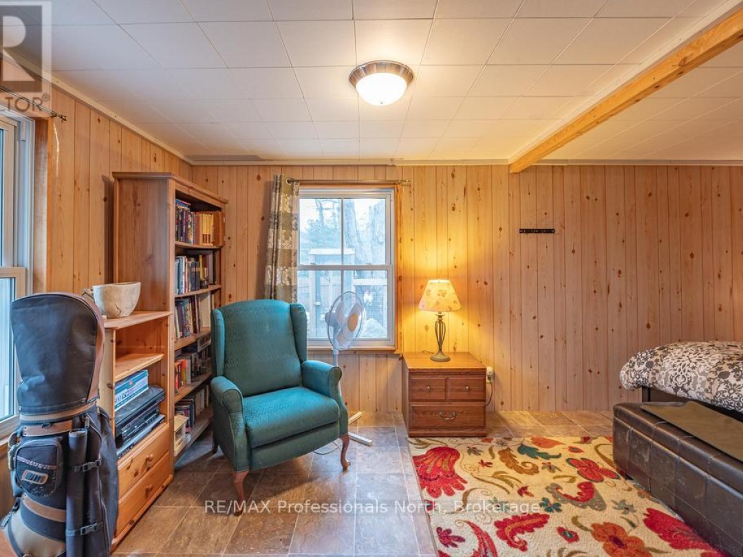 1325 Claude Brown Road, Bob Lake