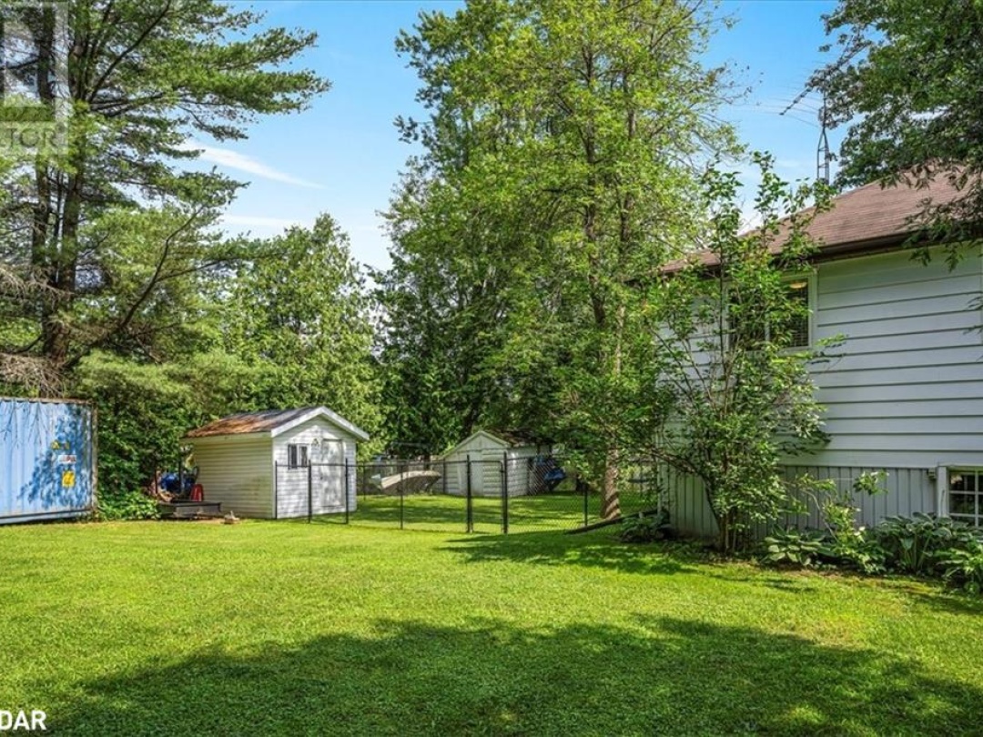 1057 Severn River Road, Severn River