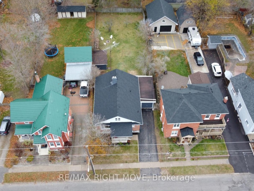 206 MARY STREET, Orillia