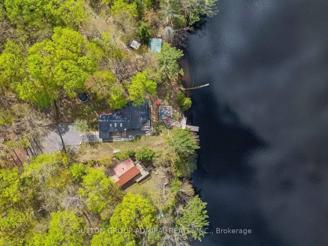 1023 Kirkpatrick Lane, Lake Muskoka