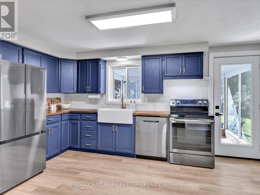 107 Pirates Glen Drive, Pigeon Lake