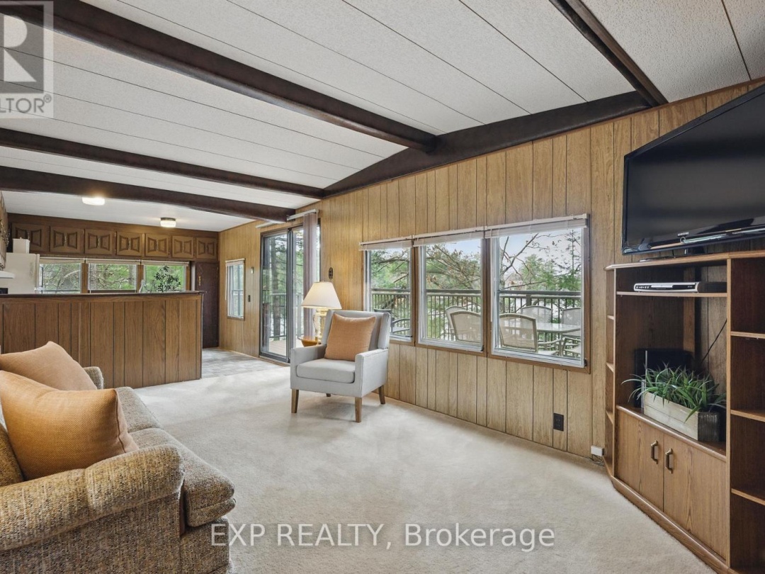 5B SOUTHWELL DRIVE, Horseshoe Lake