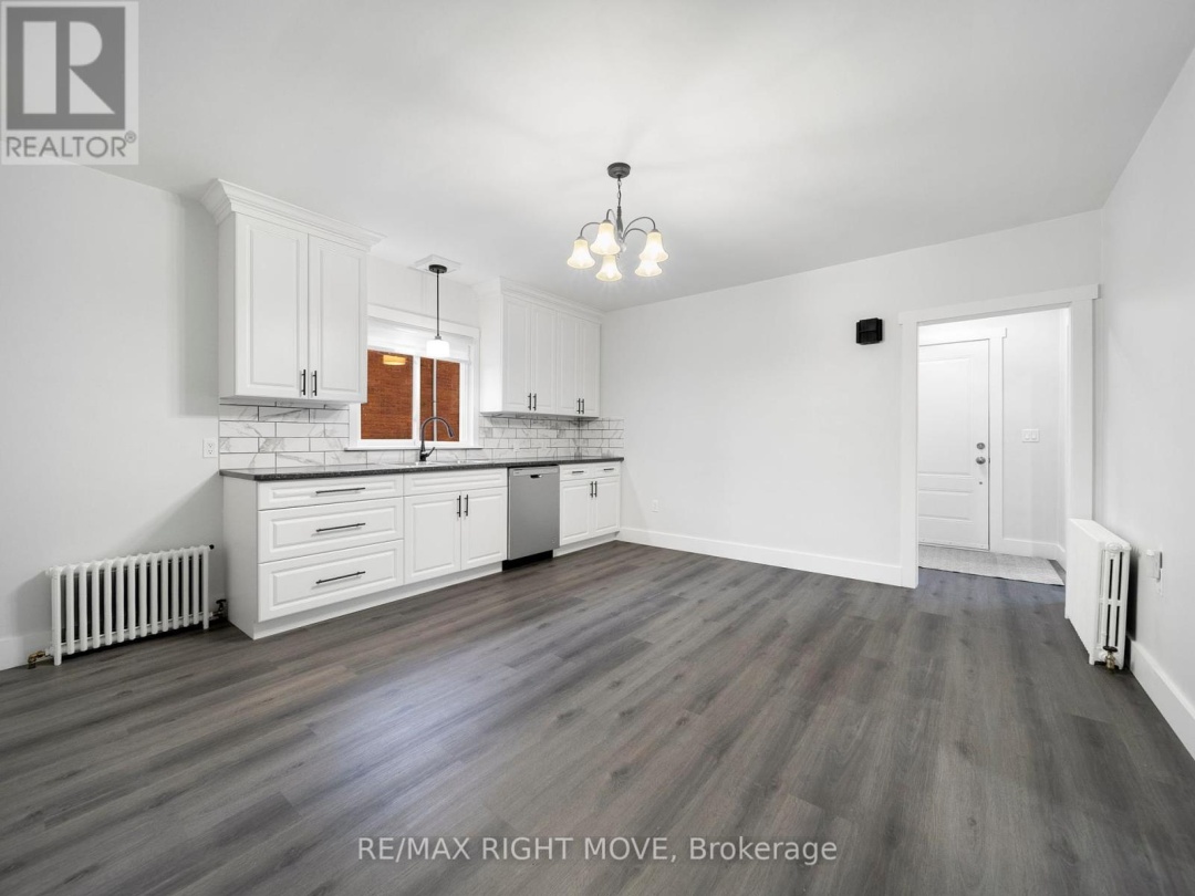 206 MARY STREET, Orillia