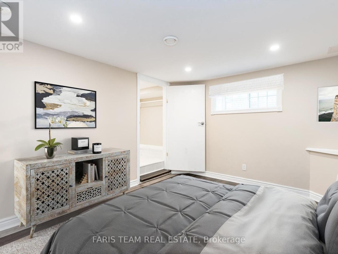 15 LANKIN AVENUE, 