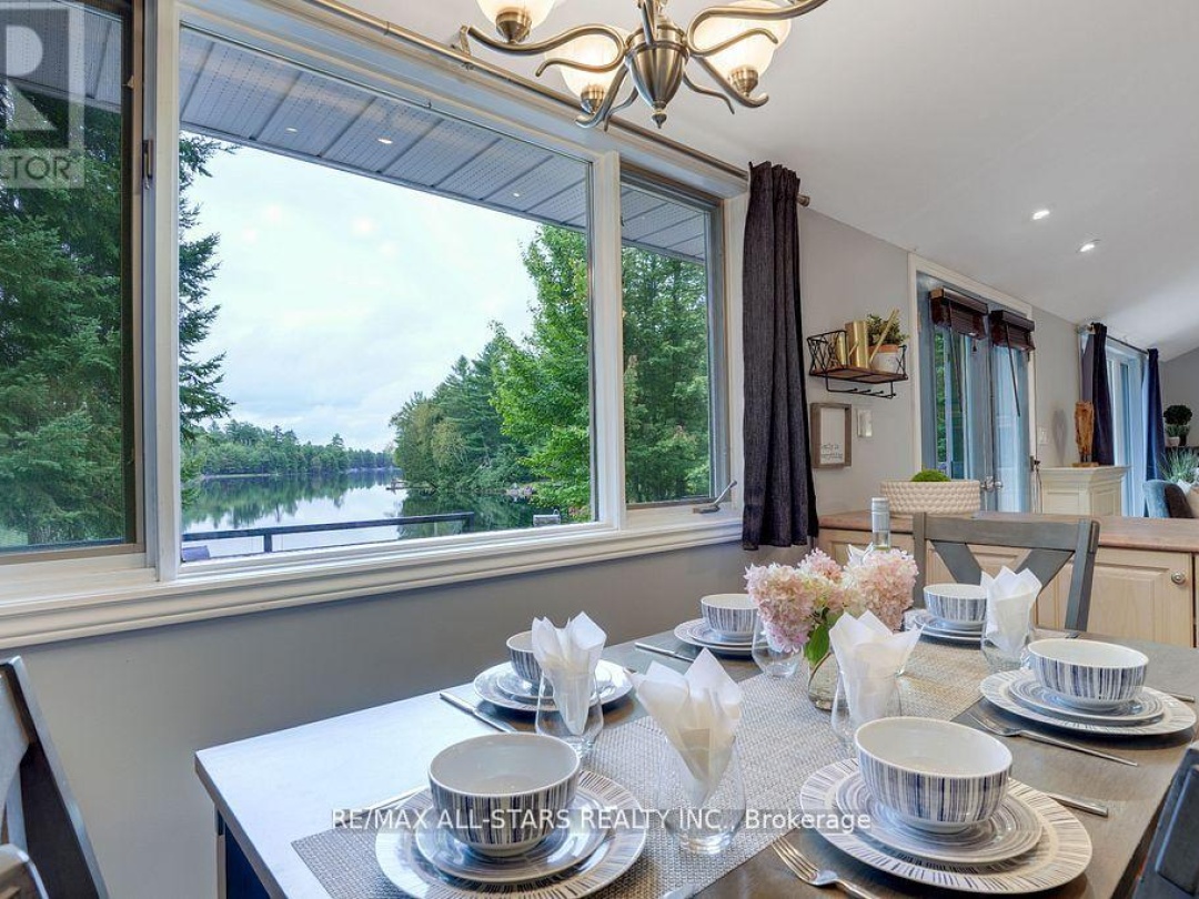 1086 Cameron Lane, Little Cameron Lake