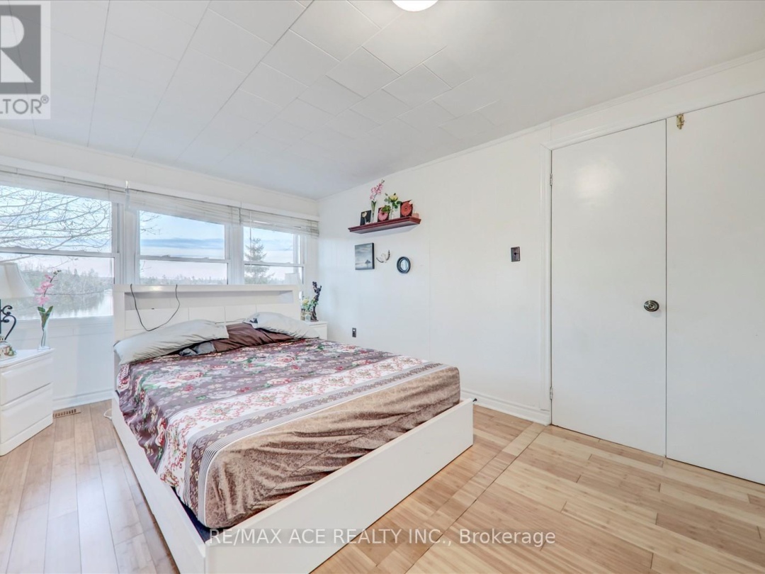 1308 Portage Road, Mitchell Lake