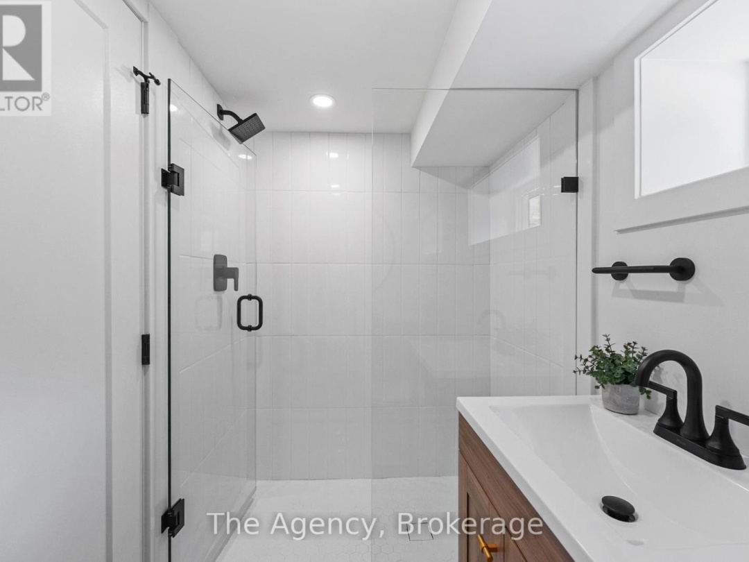 1290 CEDAR LANE, 