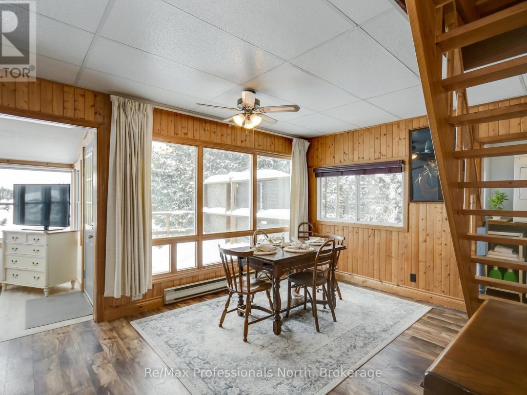 1055 EVANSWOOD DRIVE, 