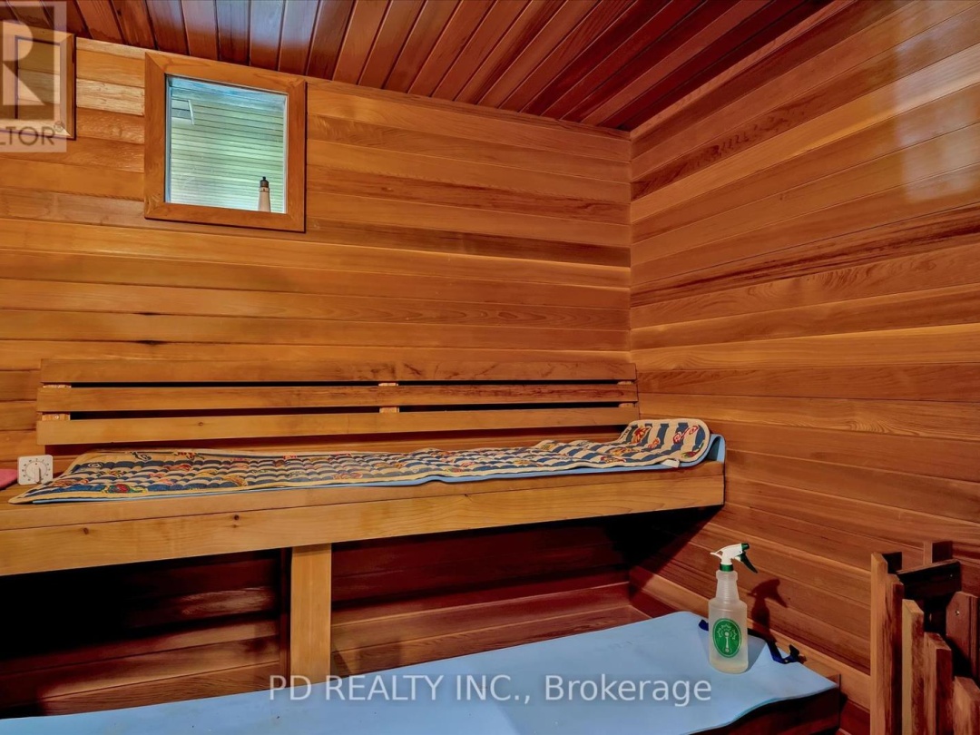 48 Sturgeon Glen Road, Sturgeon Lake
