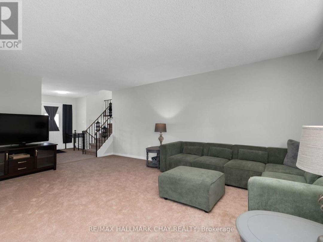 38 LANKIN BOULEVARD, 