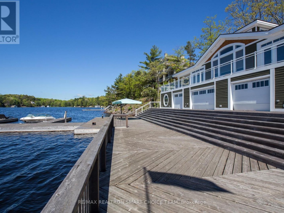 L204 C2 1869 Muskoka 118 Road W, 