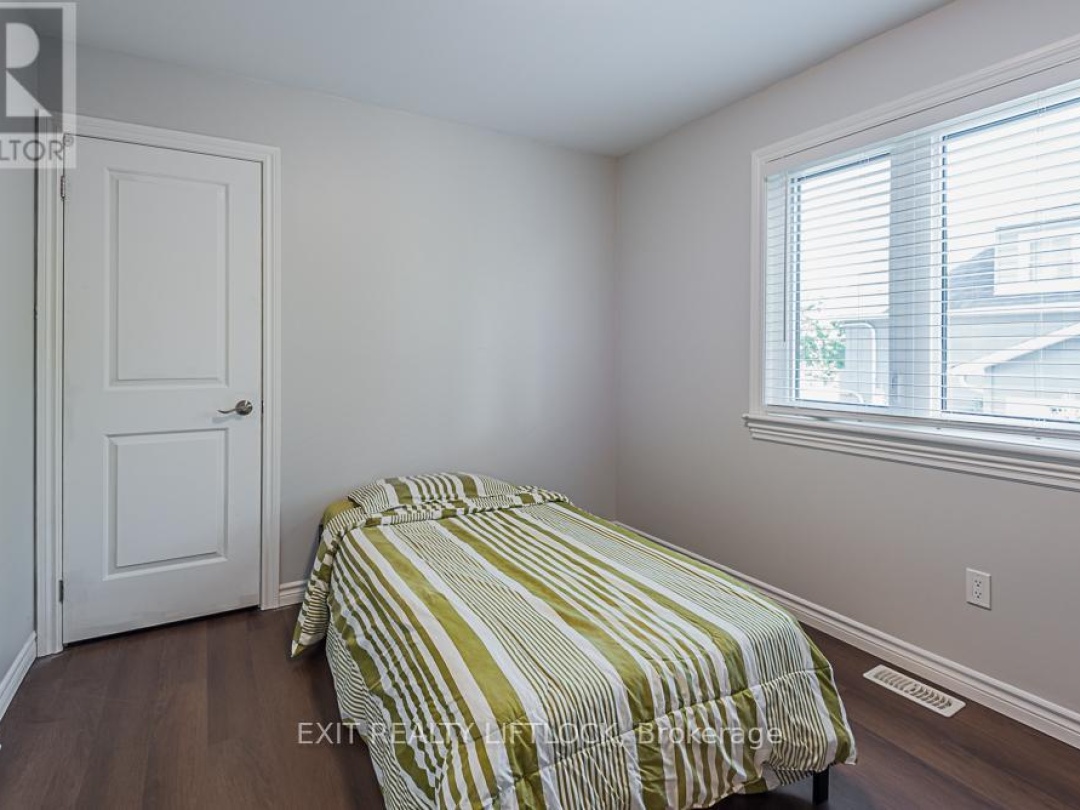 27 HELEN STREET, 