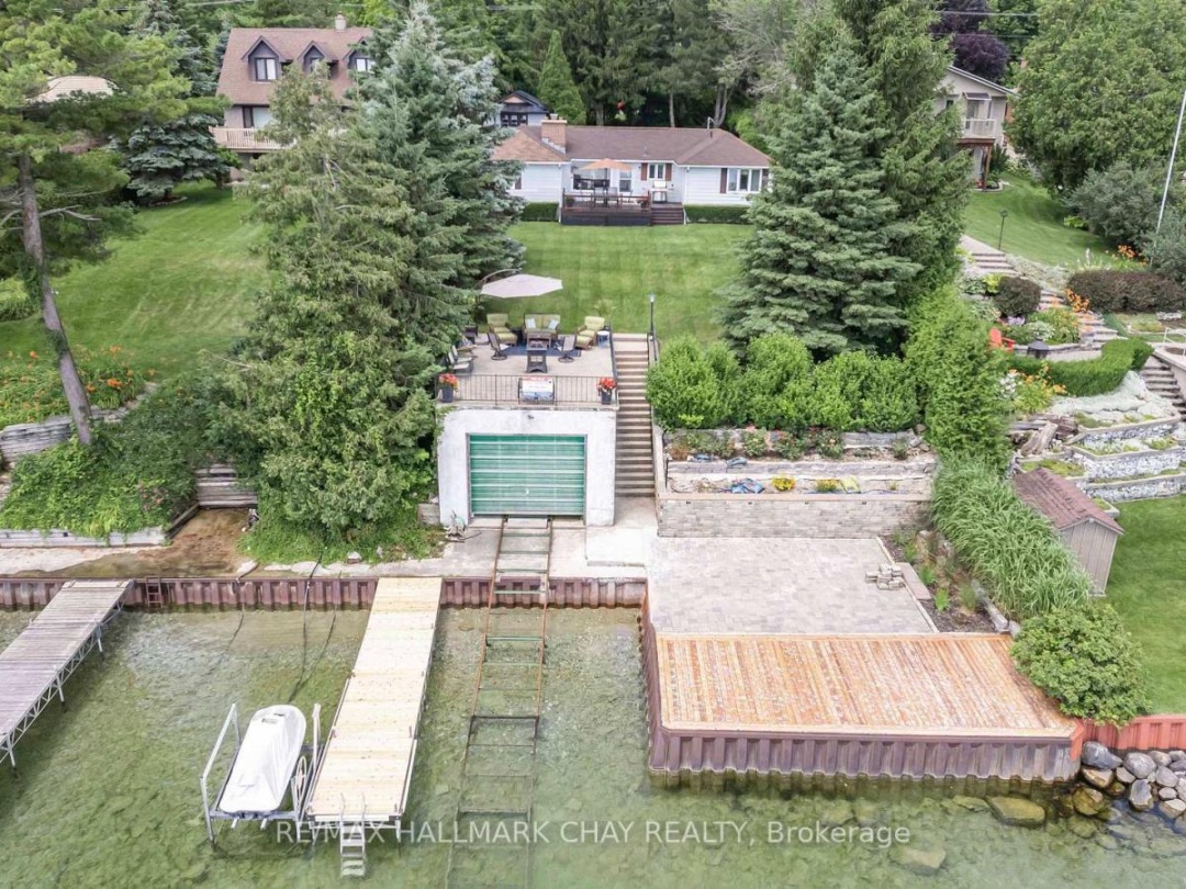 1125 WOODLAND DRIVE, 