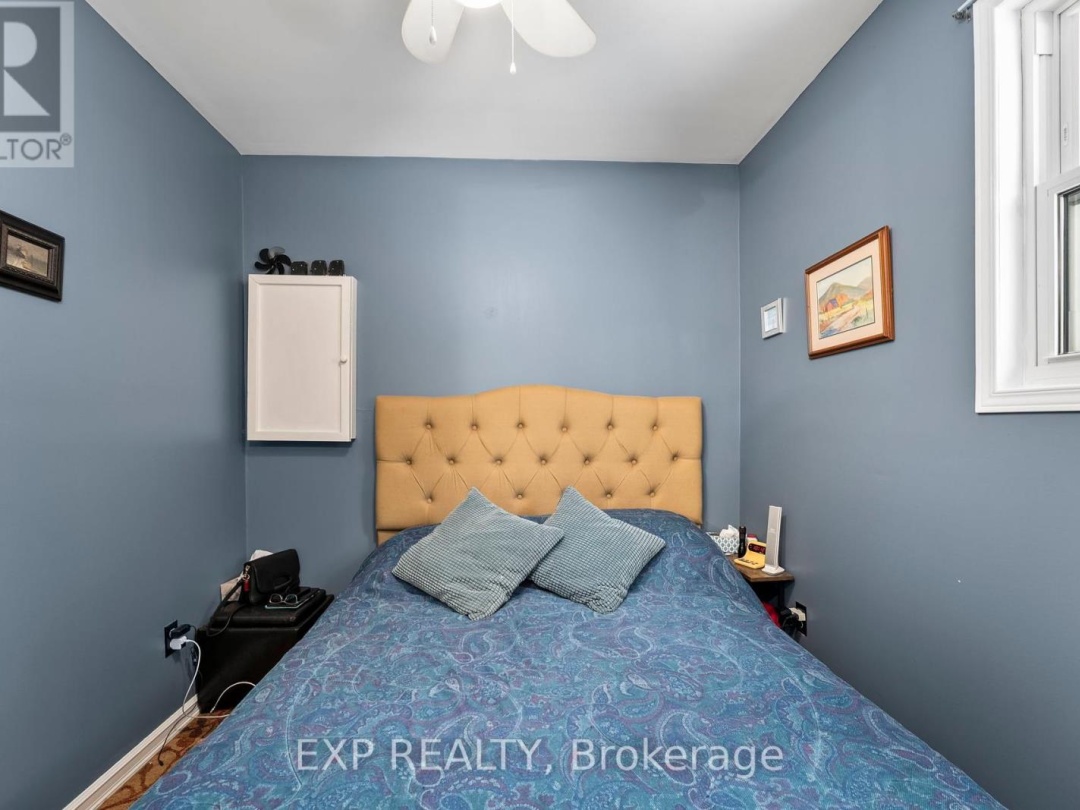 6566 PIONEER VILLAGE LANE, Ramara
