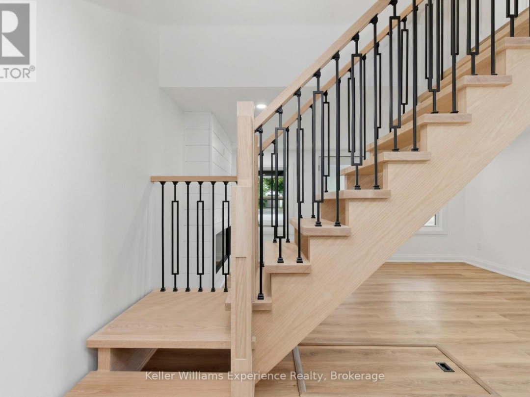 3355 MUSKOKA STREET, 