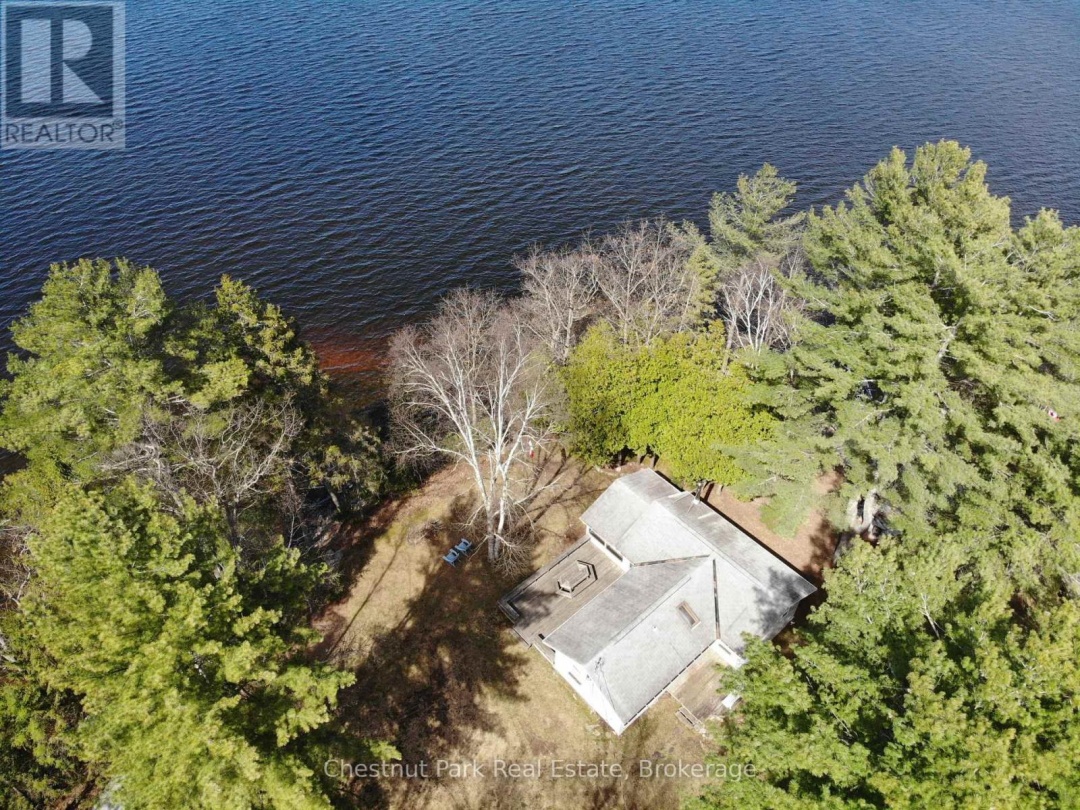 1036 Abbey Lane, Boshkung Lake
