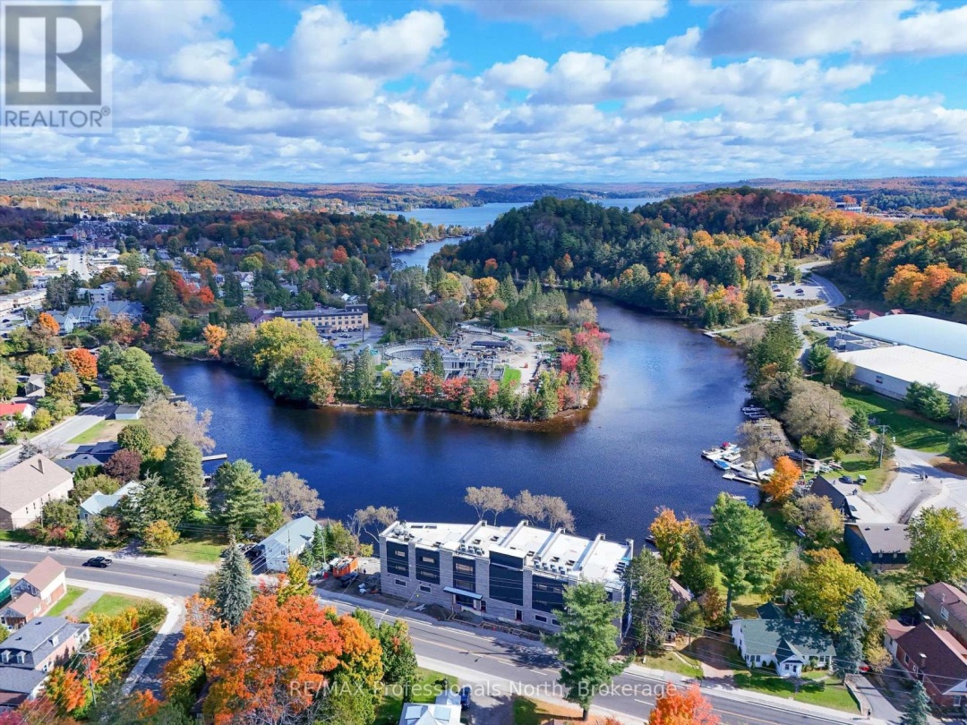 103 32 Brunel Road, Lake Muskoka