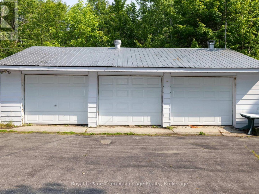 100 PARRY SOUND DRIVE, 