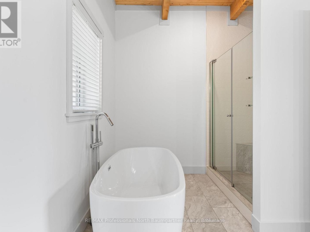2987 Boice Bradley Road, Redstone Lake