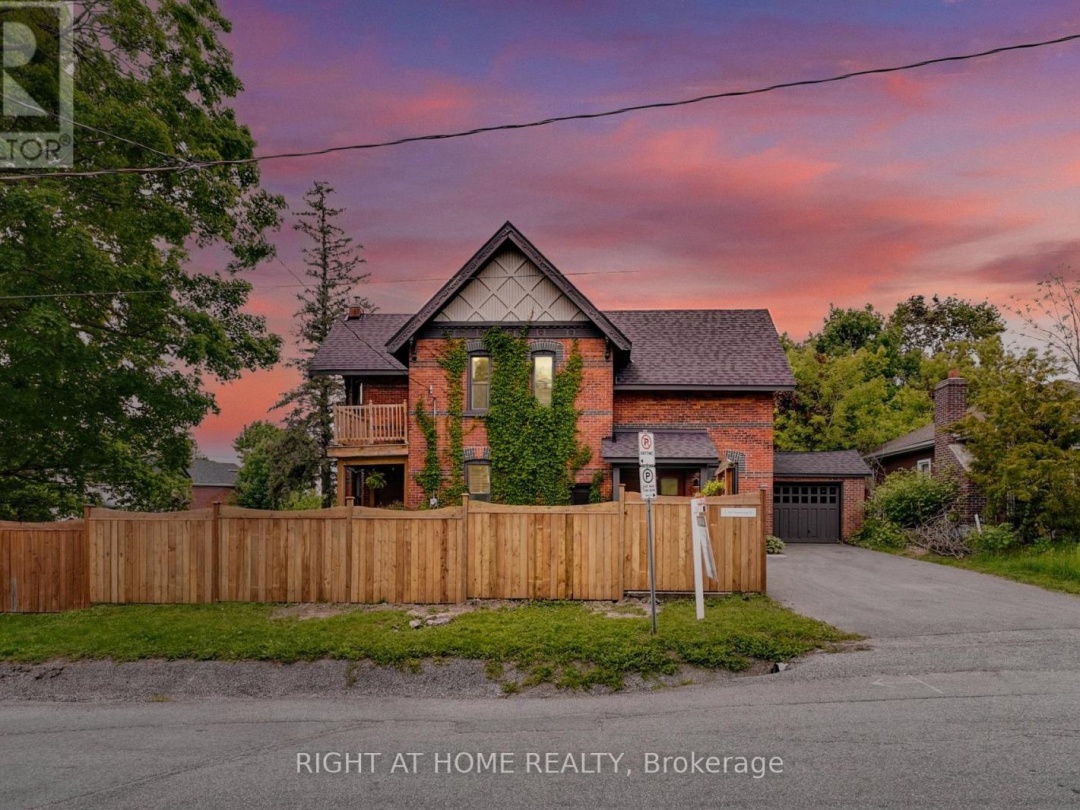 182 Nottawasaga Street, Orillia
