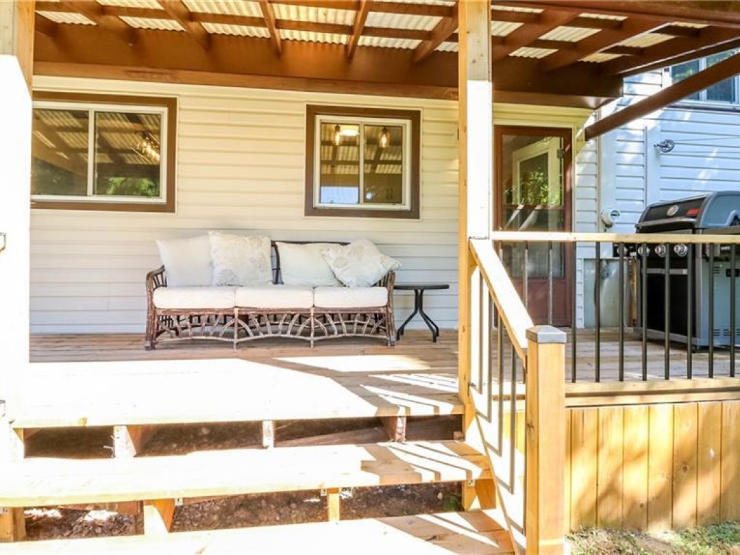 1 LAKEVIEW Drive, 