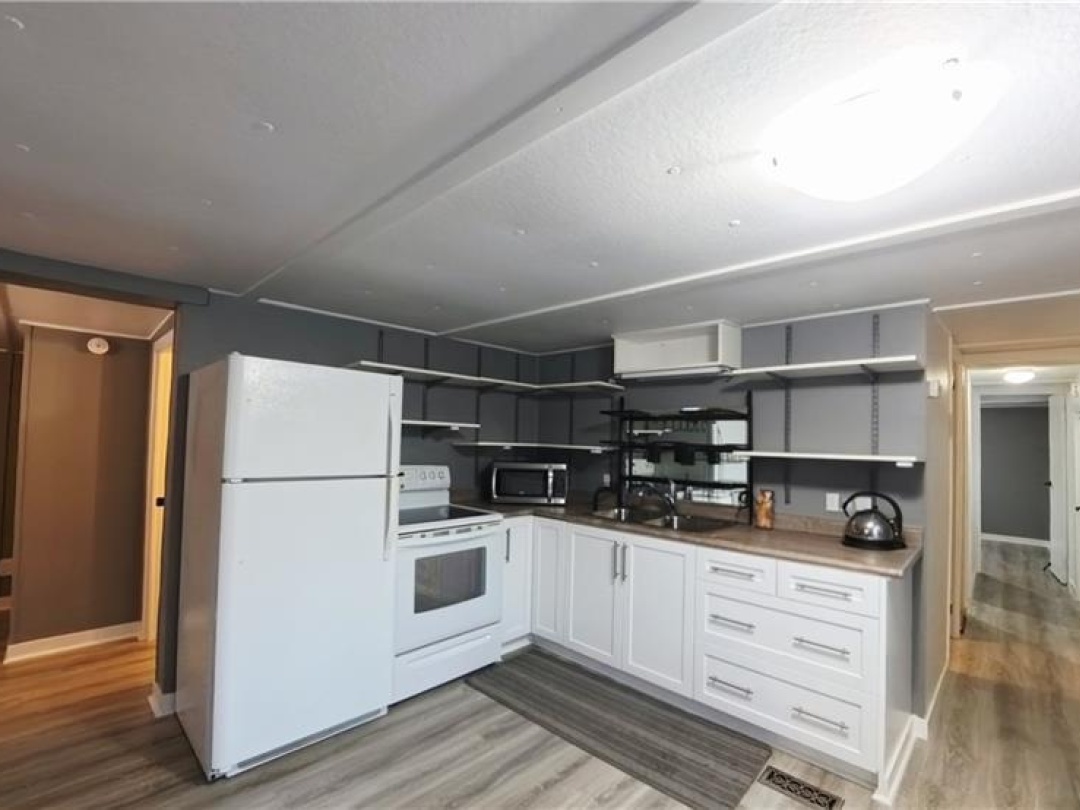 580 WEST Street S Unit# 144, 