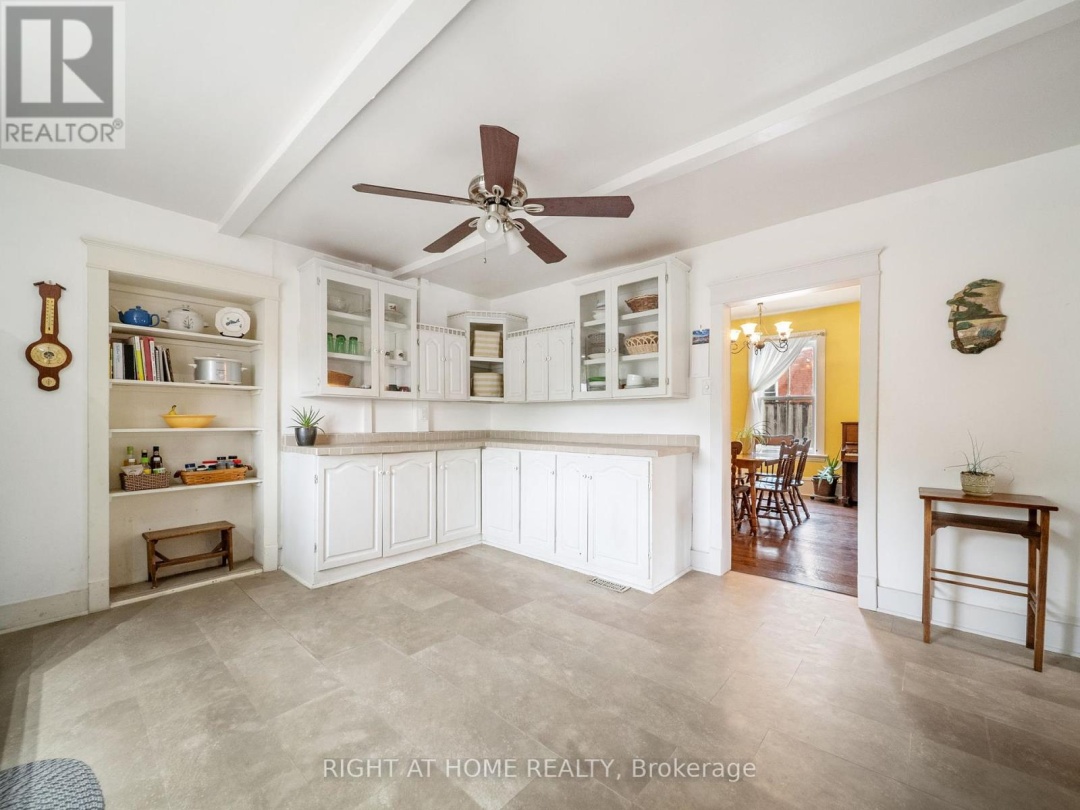 251 LACLIE STREET, 