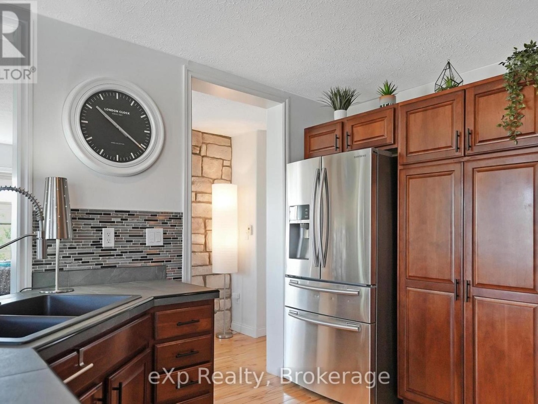 53 CREEKSIDE CIRCLE, 