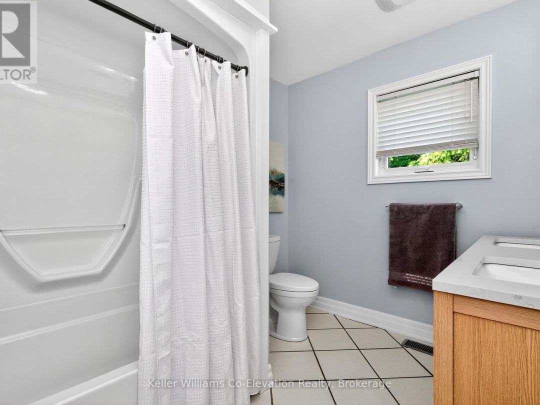 11 BOYD CRESCENT, 