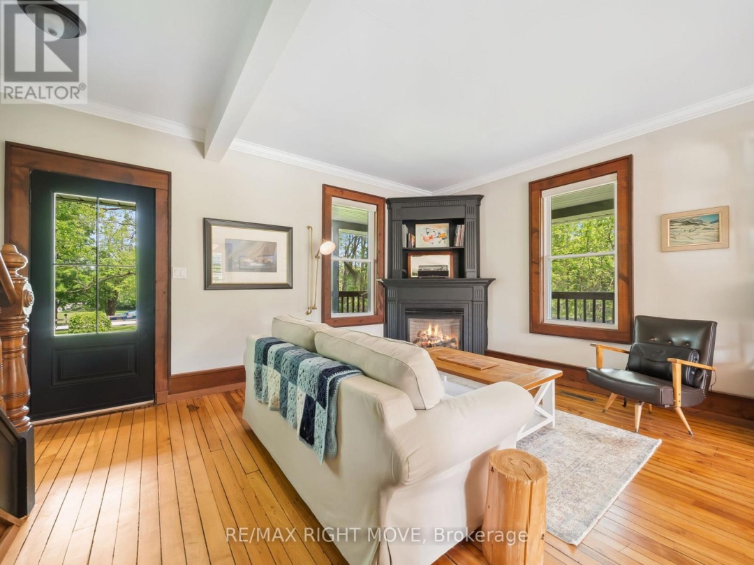 3062 TOWNLINE RR5 TOWNLINE, 