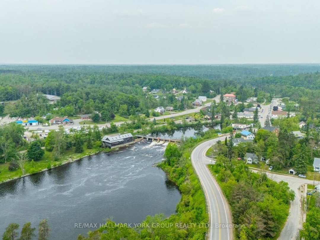 4001 COUNTY 121 ROAD, 