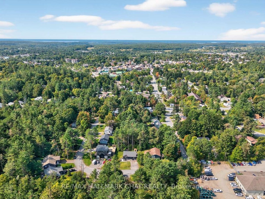 202 VEL-DOR CRESCENT, 