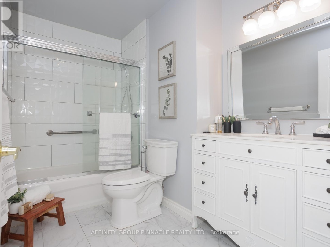 36 BALL AVENUE E, Talbot River