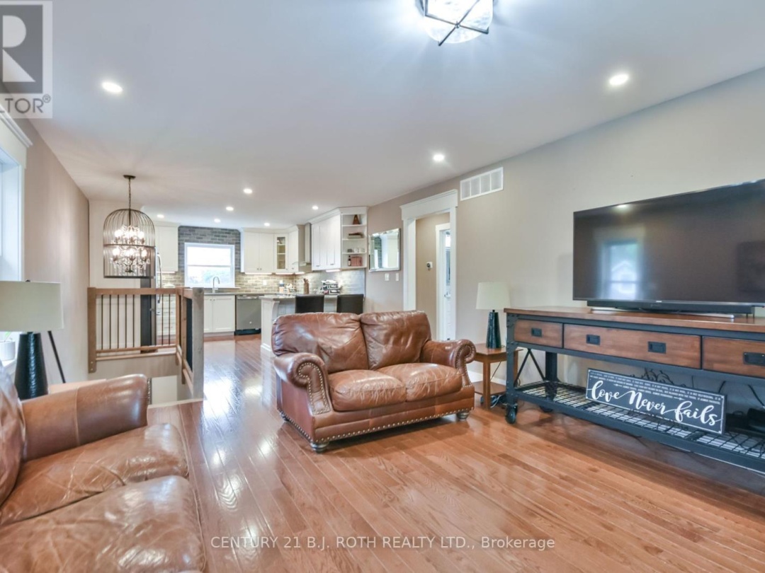 13 FITTON HEIGHTS, 