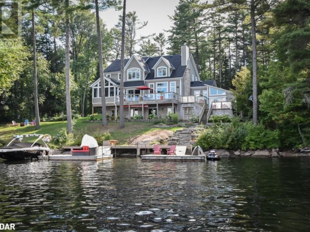 1043 Fortunes Trail, Kushog Lake