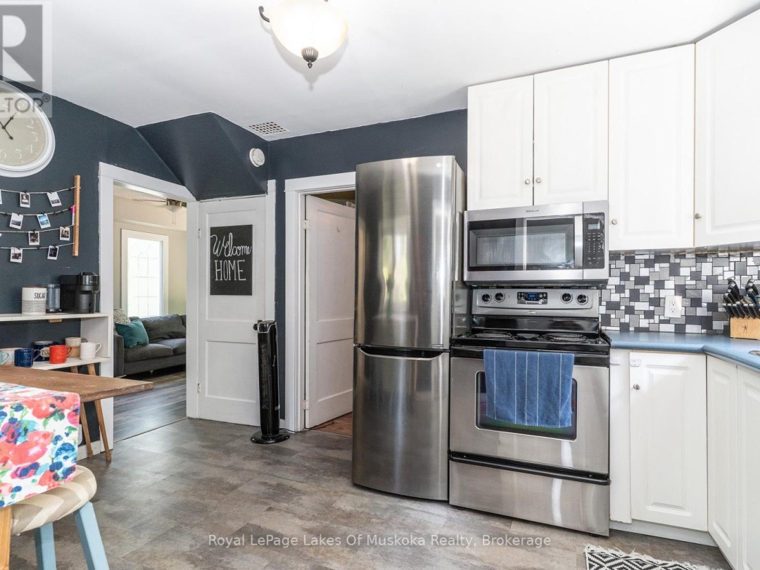 31 FLORENCE STREET W, 