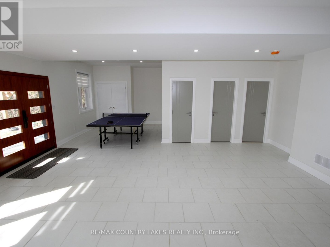 20A Hargrave Road, Mitchell Lake