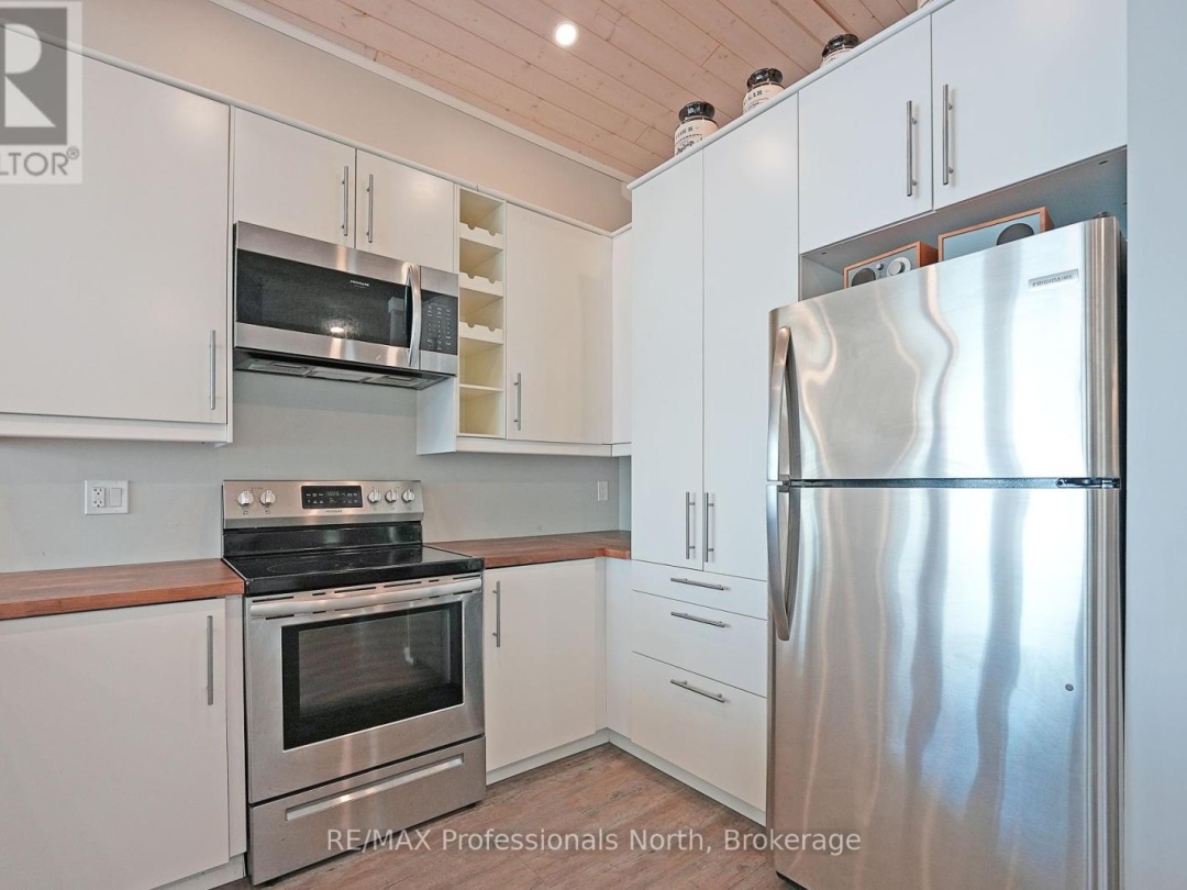 13914 35 Highway, Mountain Lake