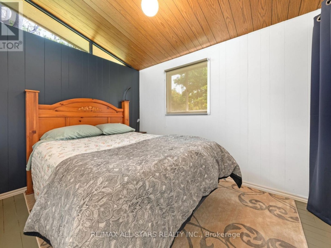 36 Walnut Street, Cameron Lake