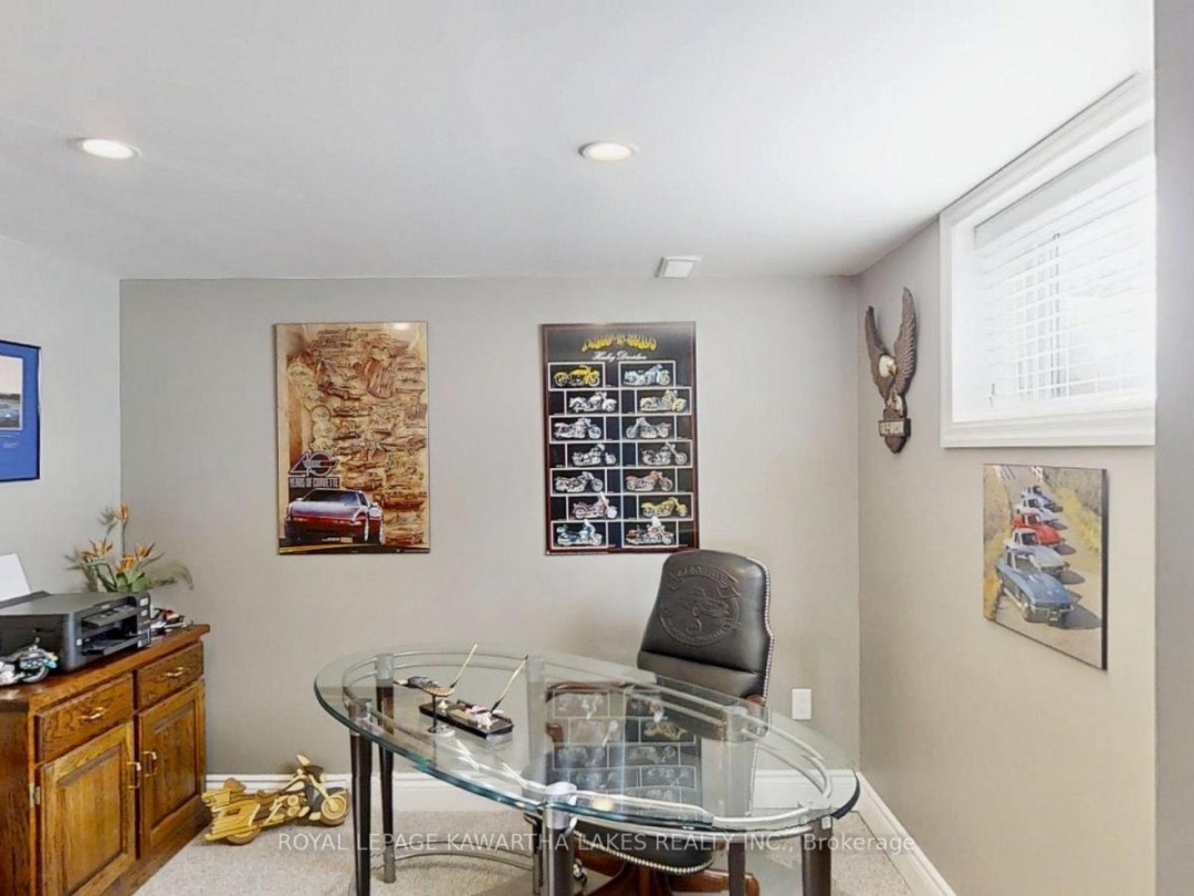 24 MCLENNANS BCH ROAD, Lake Simcoe