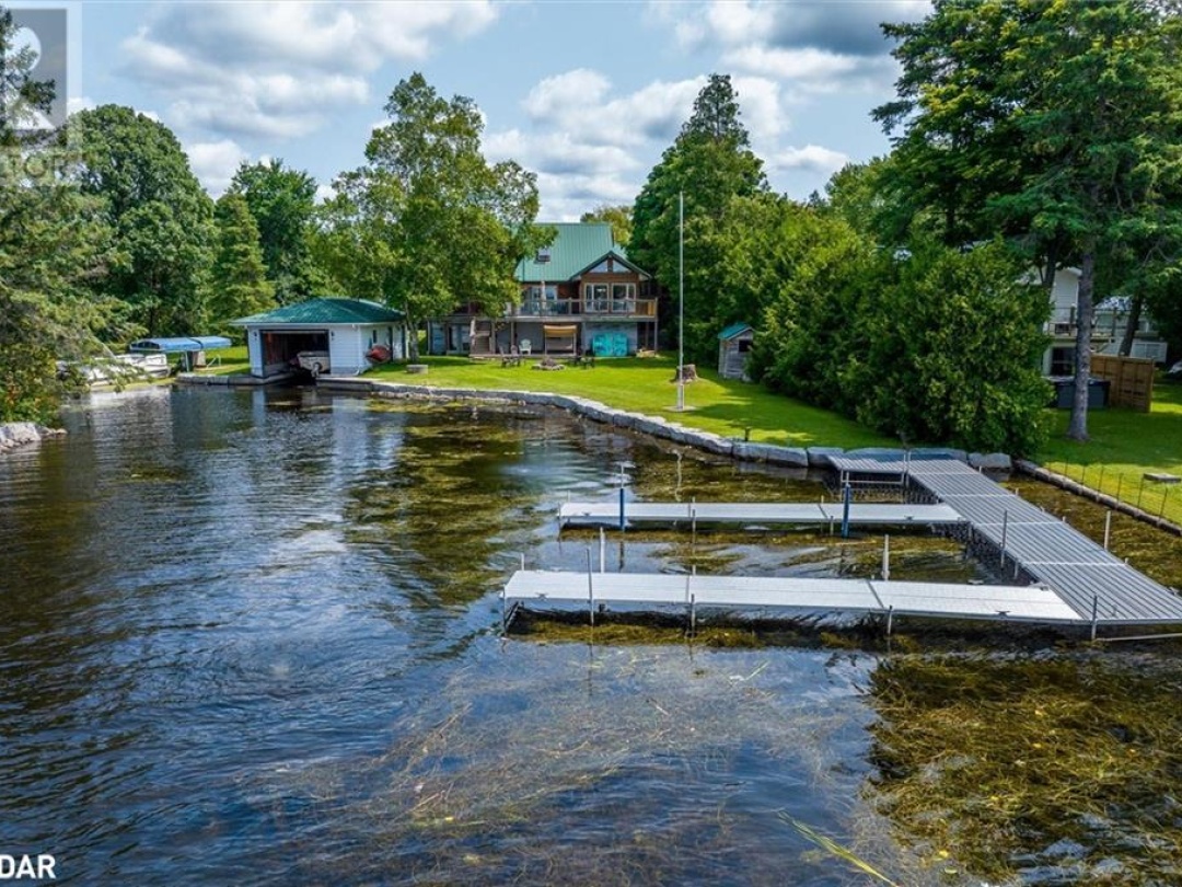 48 Sturgeon Glen Road, Sturgeon Lake