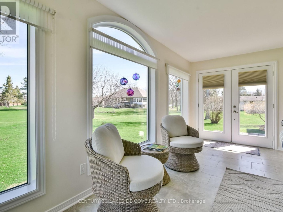 121 Bayshore Drive, Lake Simcoe